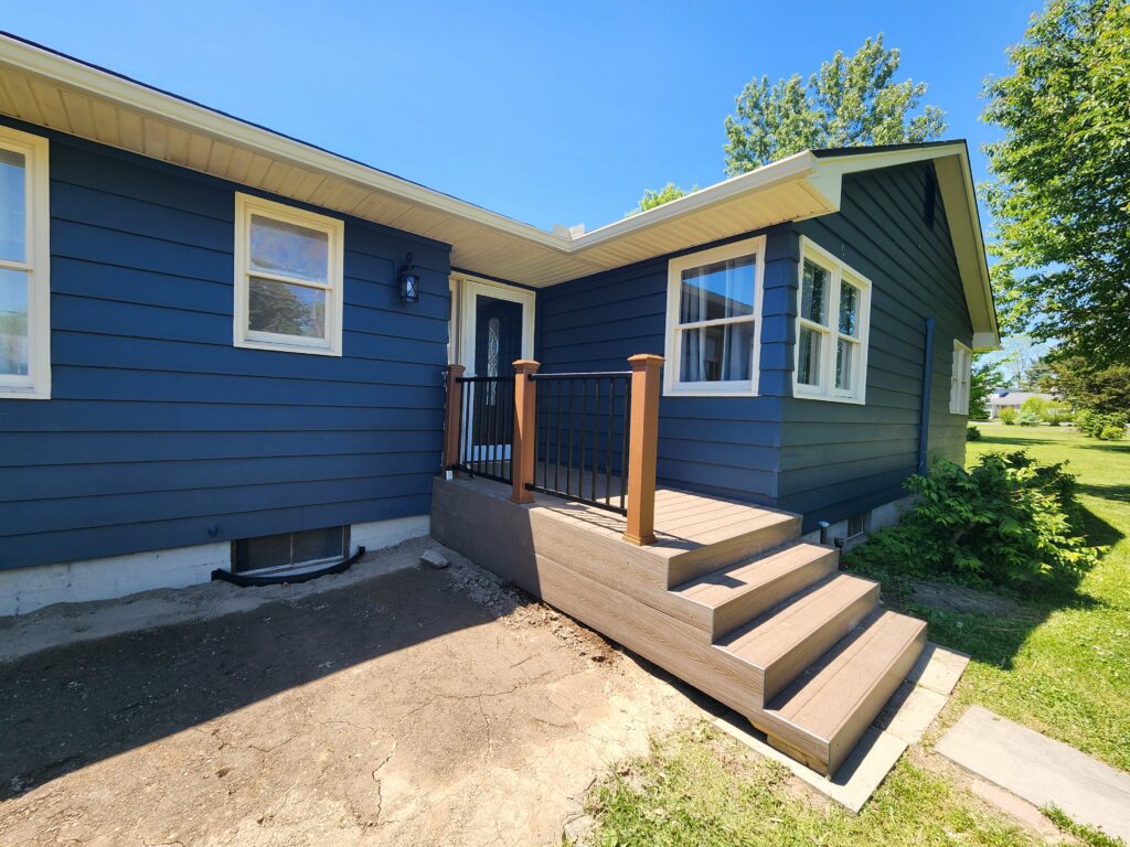 619 Ridge Road deck