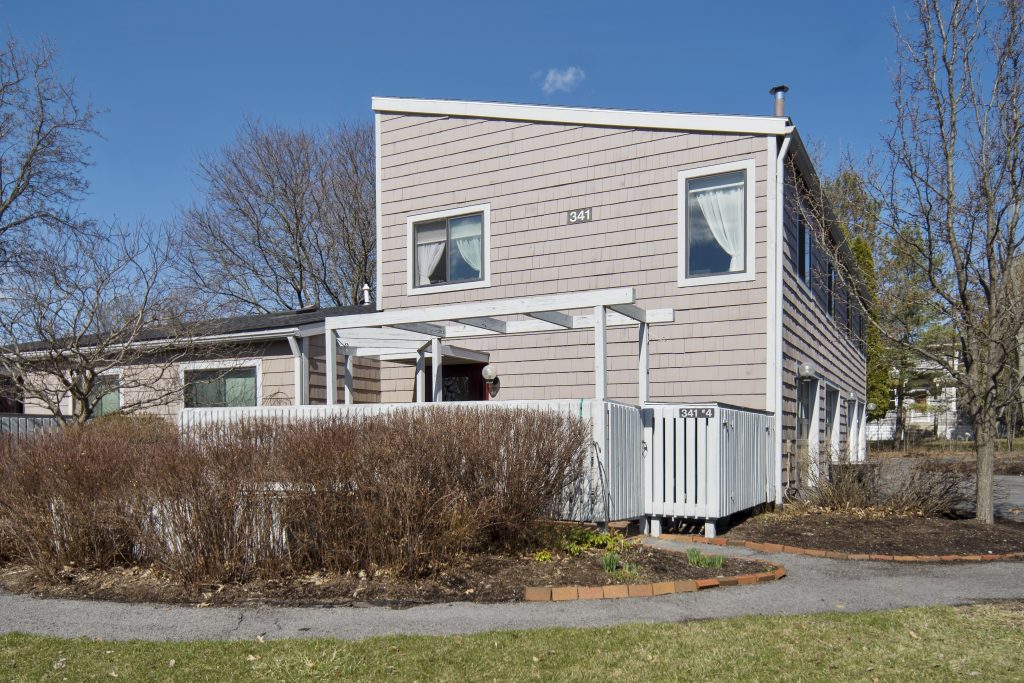 341-4 Strawberry Hill Circle