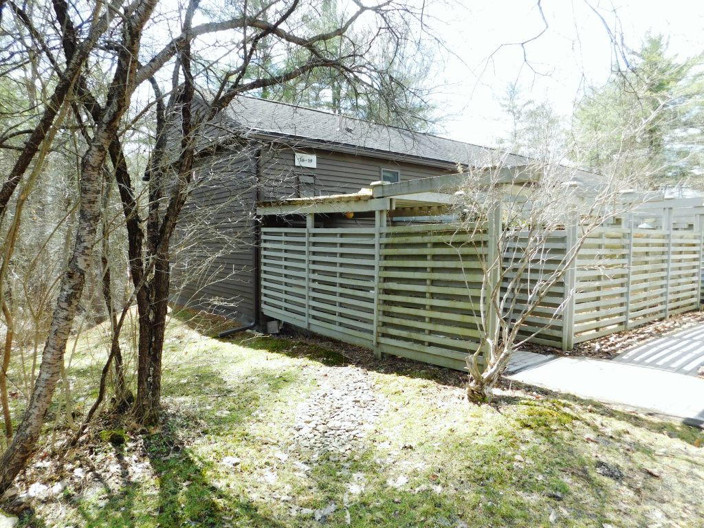 16 Penny Lane