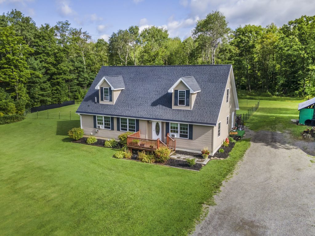 5675 Skinner Hill