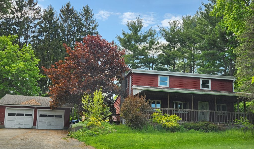 258 Dubois Road